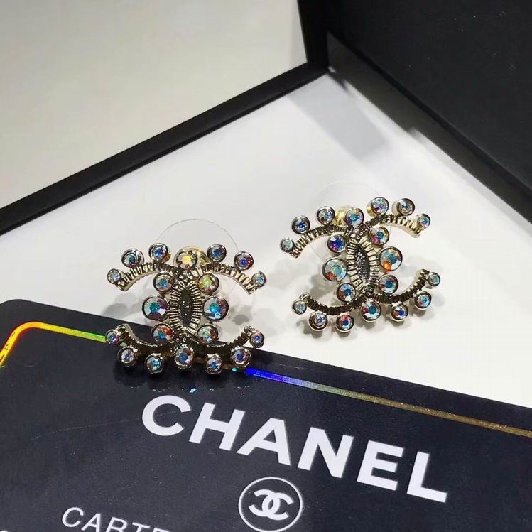 Chanel Earrings 825